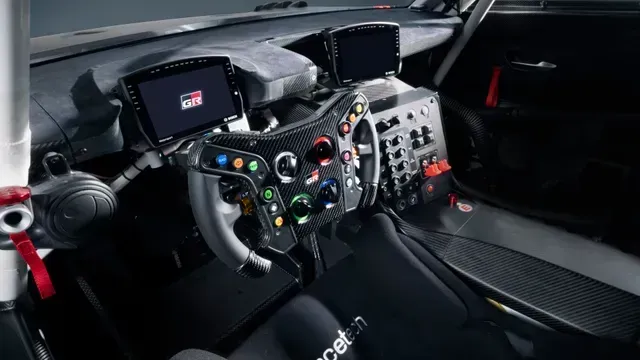 Toyota apresenta o GR GT, supercarro V8 de 641 cv e com versão GT3