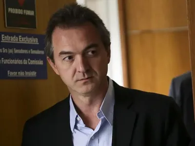 Joesley Batista e cardeal Parolin tentaram convencer Maduro a deixar o país