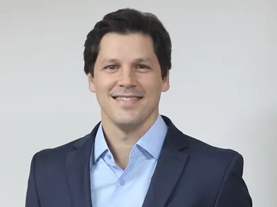 Quaest: Daniel Vilela lidera cenários de 1º e 2º turno ao governo de Goiás