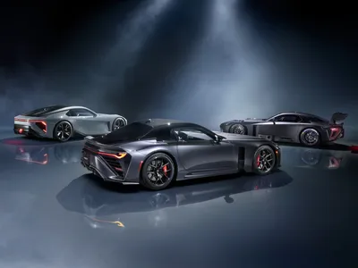 Toyota declara guerra aos superesportivos com novos GR GT e GR GT3