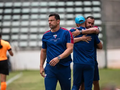 Técnico Fred, ex-atacante, é promovido no Fortaleza e vai enfrentar Flu