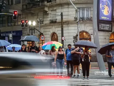 Defesa Civil instala gabinete de crise para monitorar temporais em SP