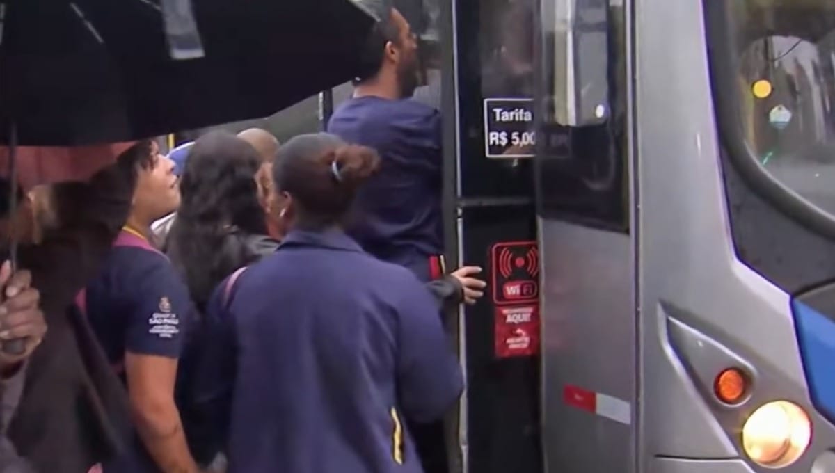 Não vai ficar impune, diz prefeito de SP sobre greve de ônibus