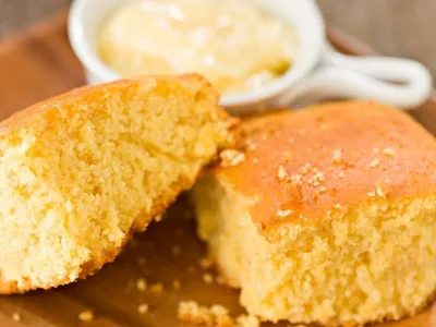 Prepare bolo de fubá usando apenas o liquidificador; veja a receita