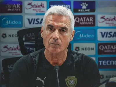 Grêmio encaminha a contratação de Luis Castro; veja detalhes da proposta