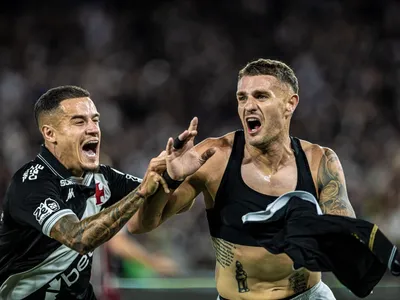 Vasco vira no fim e larga em vantagem contra o Fluminense na Copa do Brasil