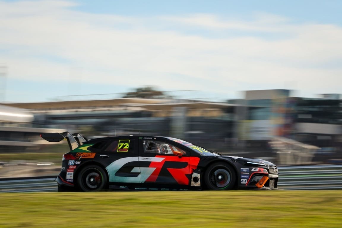 Stock Car: Antonella Bassani substitui JP de Oliveira em Interlagos