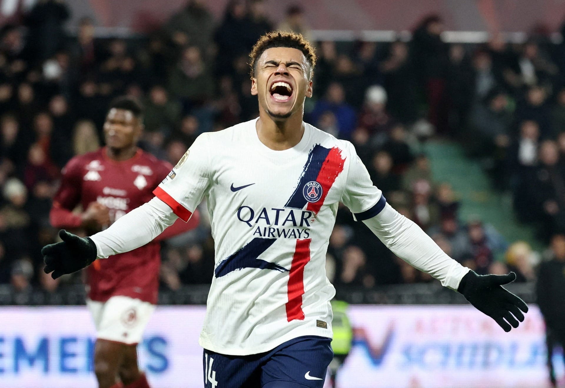 PSG poupa titulares e vence o Metz antes da final com o Flamengo