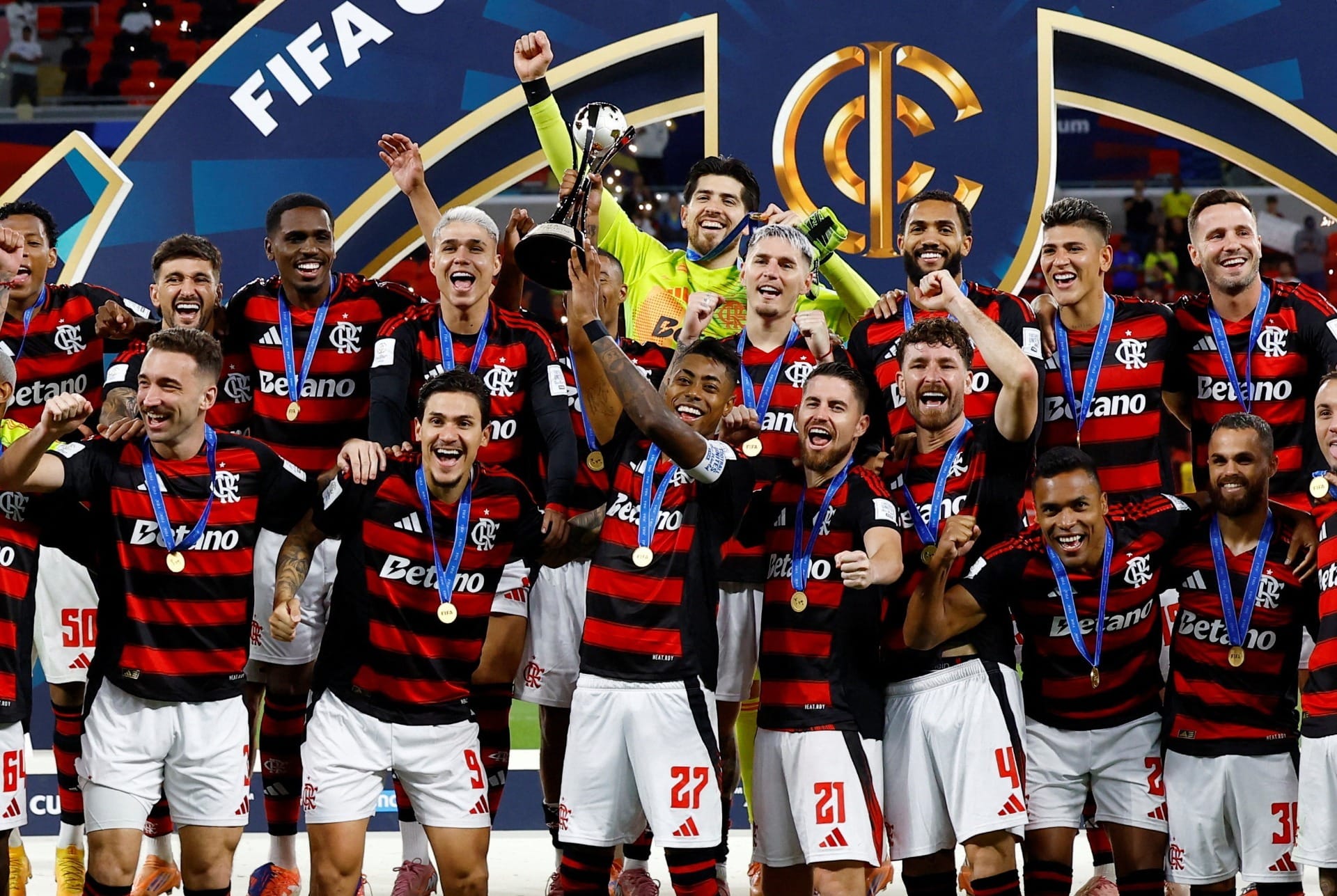 Jogadores do Flamengo mostram confiança contra o "melhor do mundo" PSG