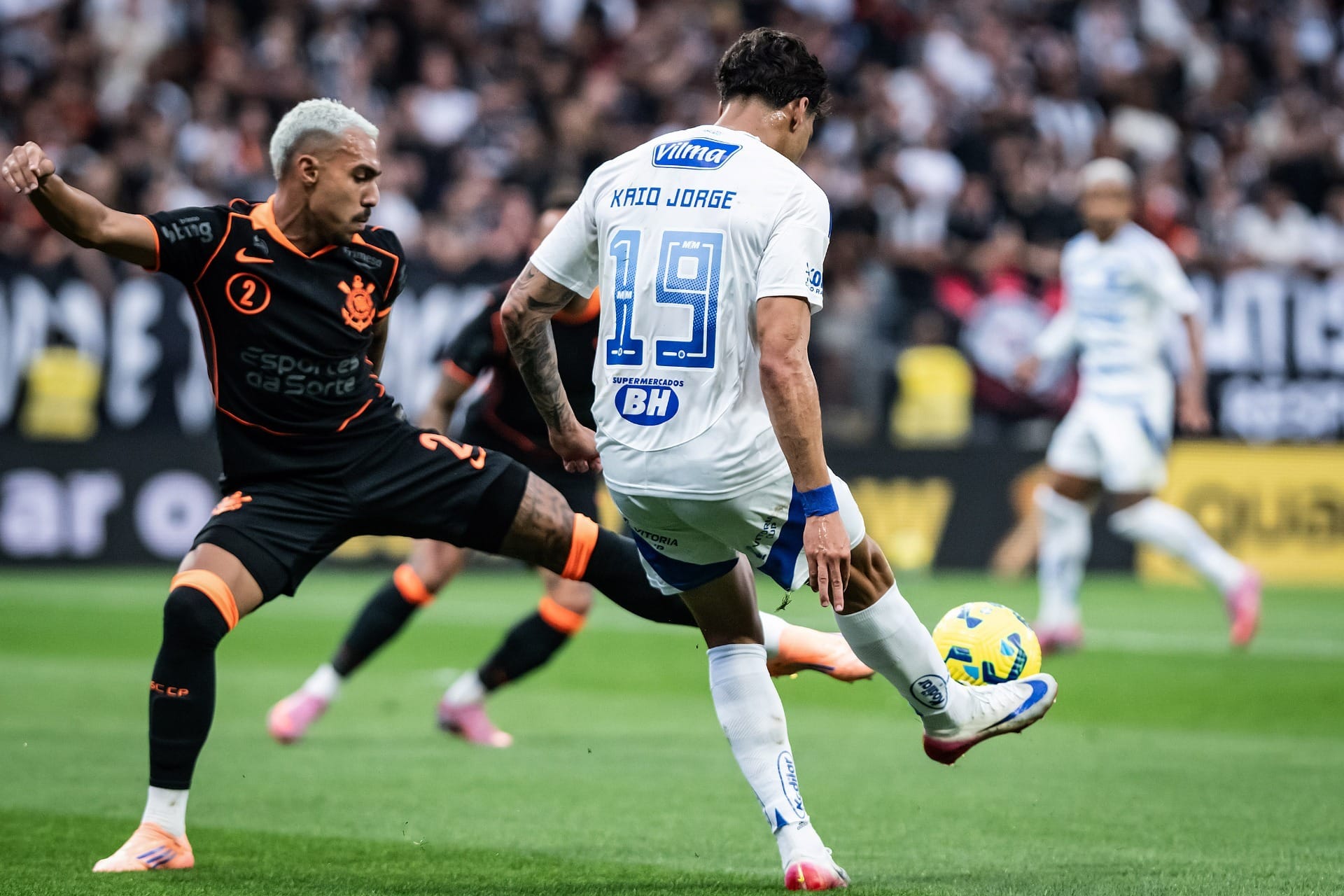 Copa do Brasil: Corinthians e Cruzeiro decidem vaga para final; veja fotos