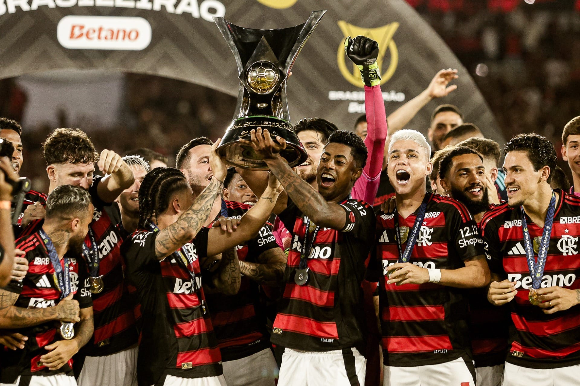 Flamengo está entre os 30 clubes mais ricos do mundo; veja lista