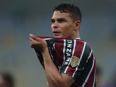 Ex-Milan diz que técnico vetou retorno de Thiago Silva ao clube