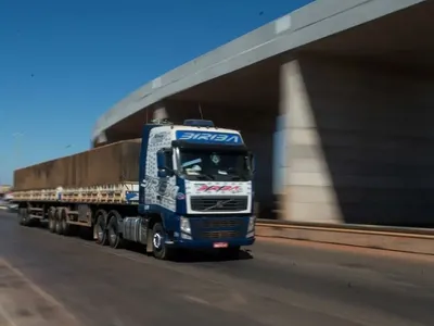 Governo lança crédito de R$ 6 bilhões para renovação da frota de caminhões