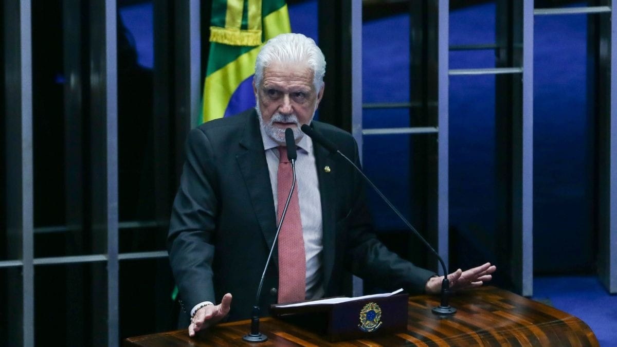 Quem é Jaques Wagner, alvo de operação que investiga o Banco Master