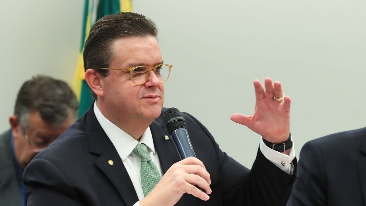 Ministro após prisão de nº2 da Previdência: ‘Governo não protege ninguém’