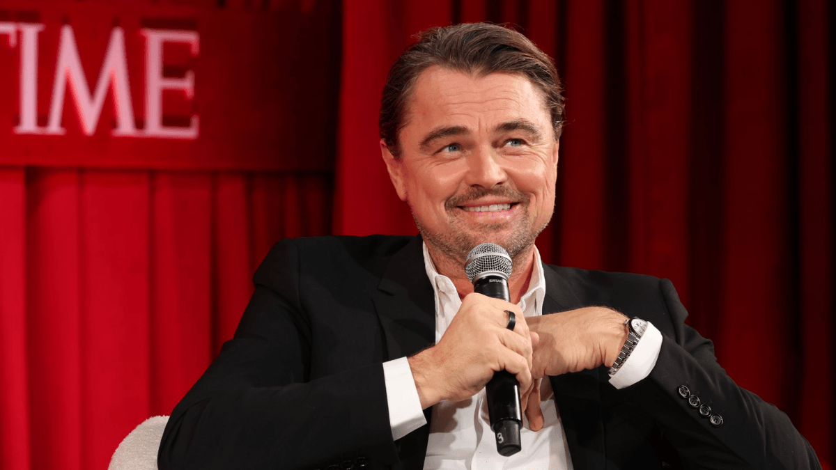 Ator diz que tentou convencer Leonardo DiCaprio a recusar papel em Titanic