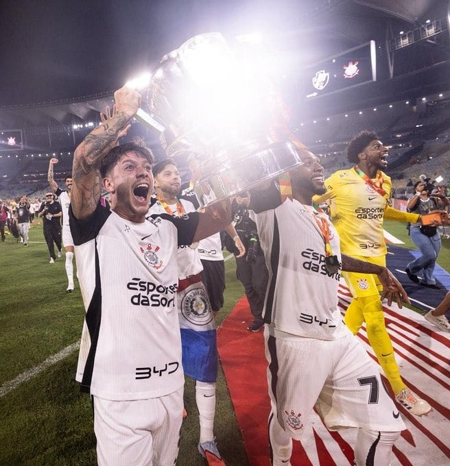 Troféu do desabafo: veja como Corinthians usou título para rebater críticos