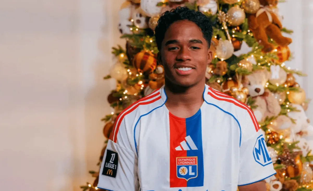 Endrick apresentado pelo Lyon. Foto: Divulgação/ Lyon