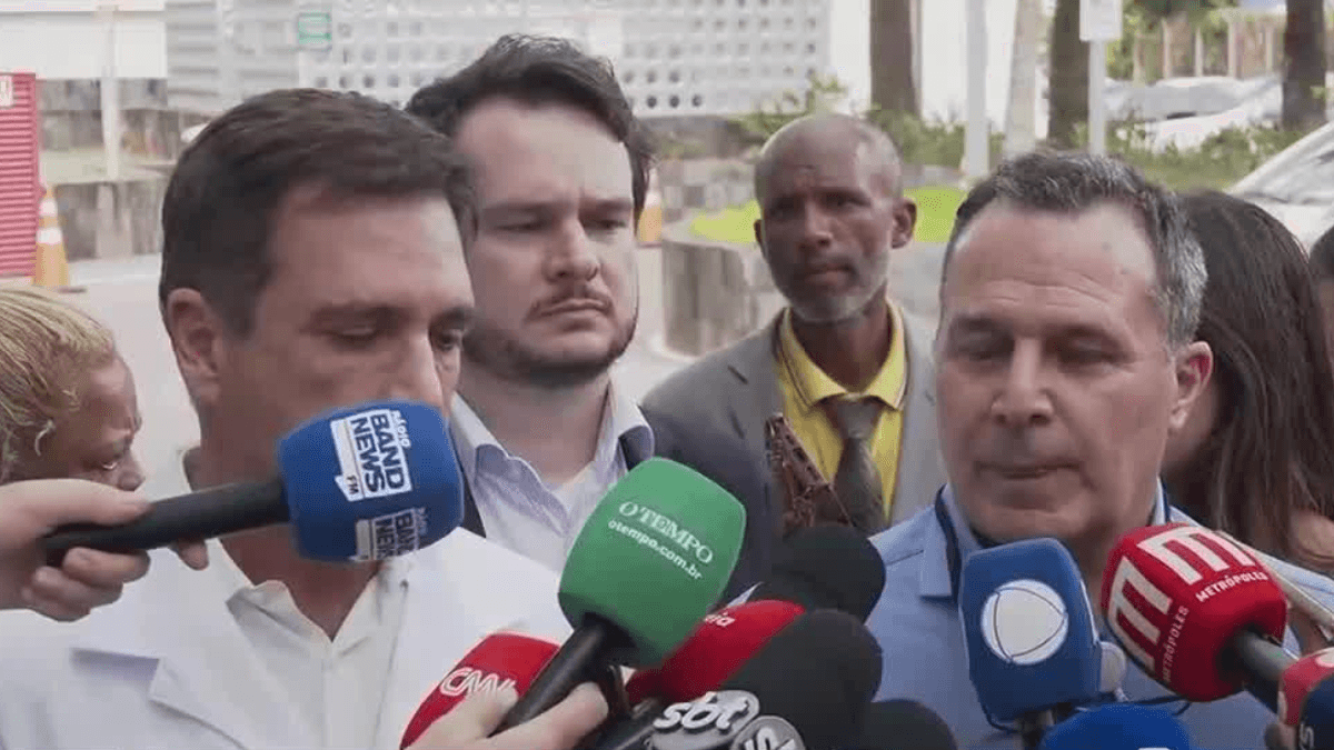 Médicos detalham cirurgia de Bolsonaro e estimam internação de até 7 dias