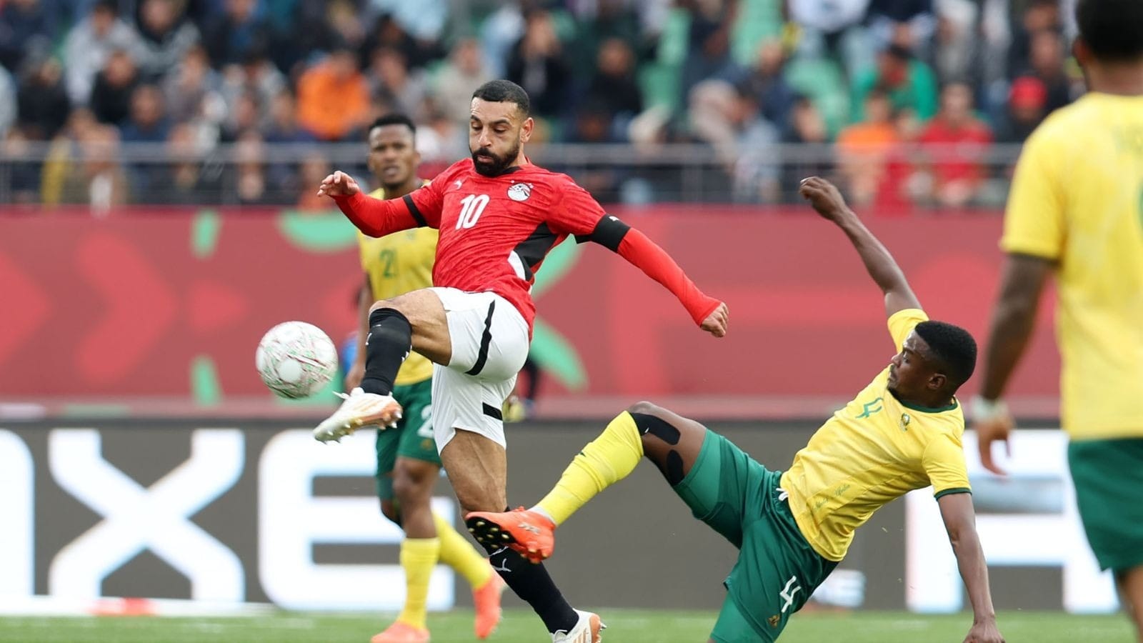 Salah decide, Egito vence África do Sul e se classifica; veja gol