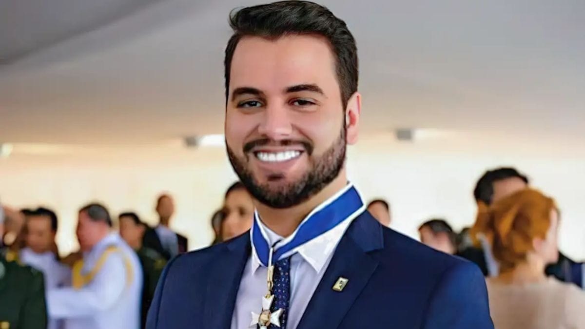 Advogado diz que prisão de Filipe Martins é ‘uma medida de vingança’