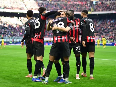 Milan vence Verona no San Siro e assume liderança provisória do Italiano