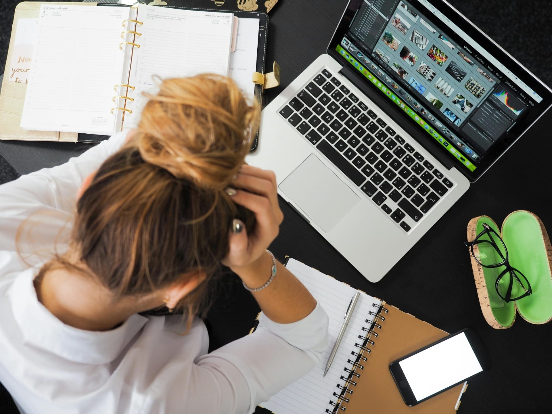 Síndrome do impostor: por que o medo de fracassar cresce no trabalho