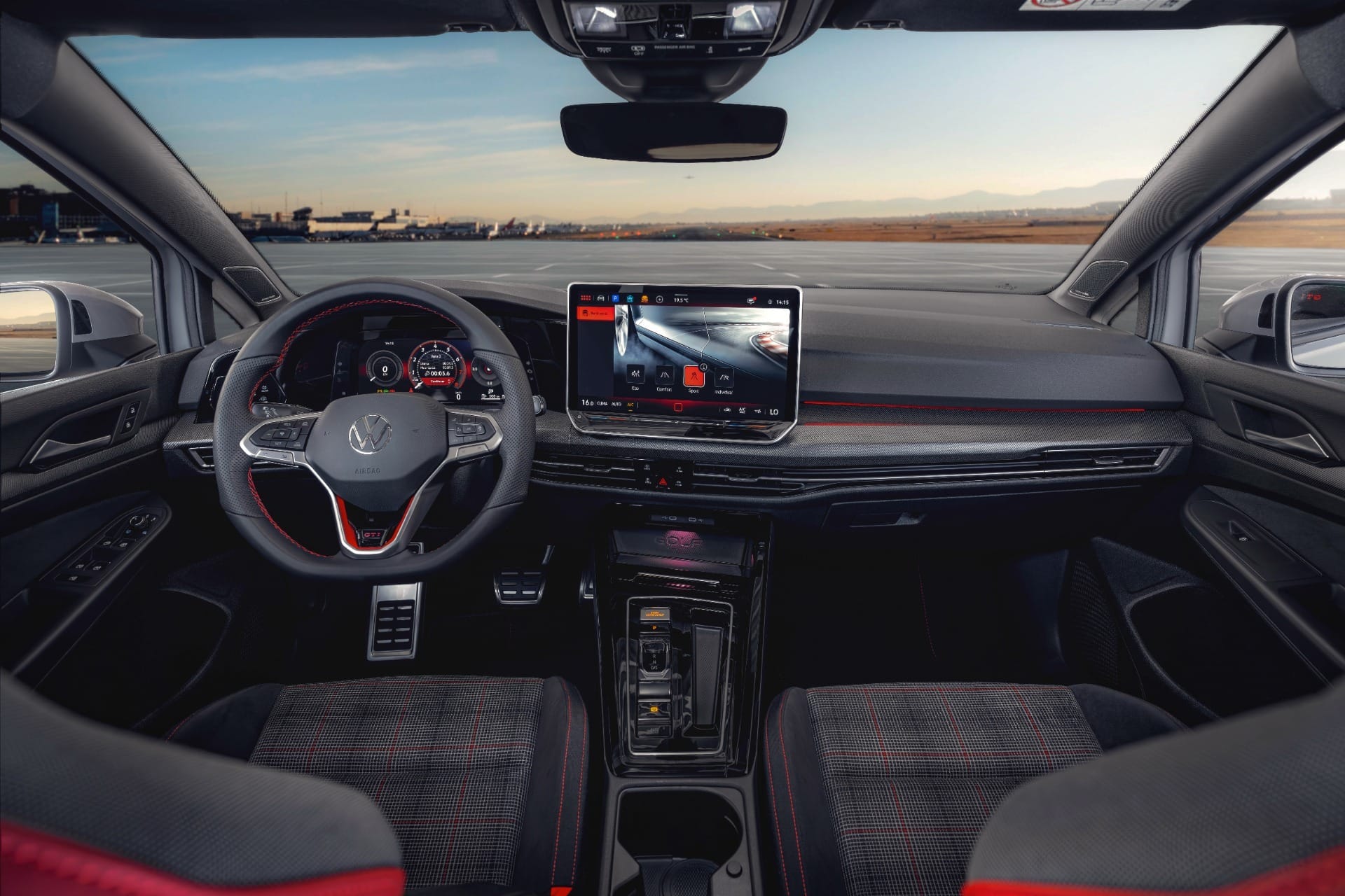 Painel do Golf GTI traz central multimídia atualizada e instrumentos digitais