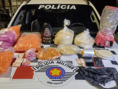 Quatro pessoas são presas com mais de sete quilos de drogas em Lorena