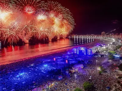 Réveillon de Copacabana é confirmado como o maior do mundo, com 2,5 milhões