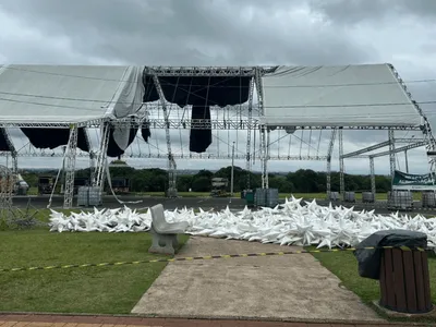 Chuva forte destrói Vila de Natal em Paulínia; ninguém ficou ferido