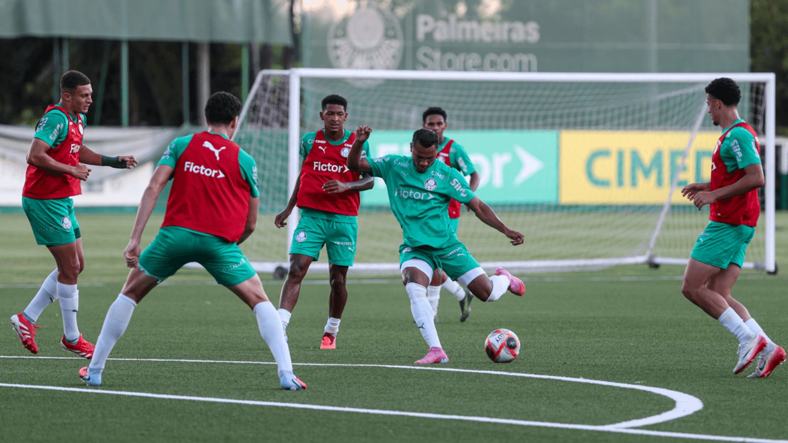 Com Benedetti, Palmeiras divulga lista de relacionados para a Copinha; veja