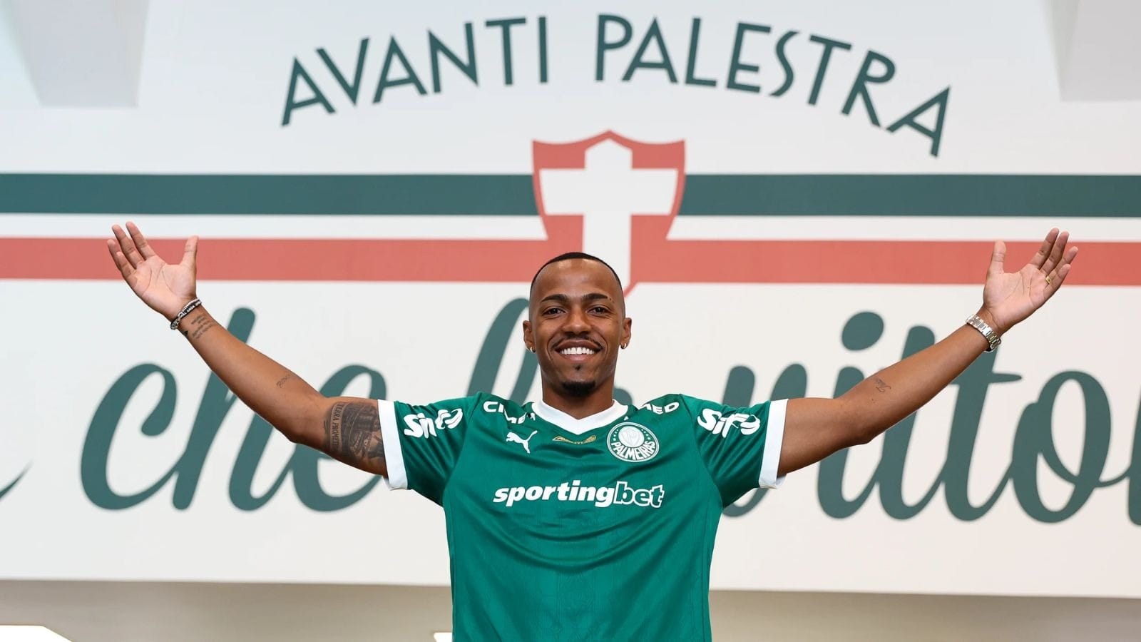 Palmeiras anuncia a contratação de Marlon Freitas; veja detalhes