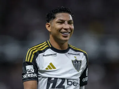 Chapéu no Corinthians? Santos retoma conversas por Rony; entenda