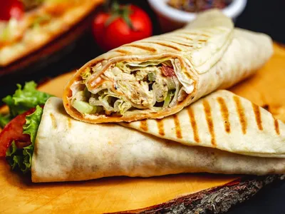 Como fazer shawarma caseiro fácil, rápido e cheio de sabor