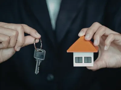 Casa própria: entenda as formas de pagar as parcelas e economizar juros