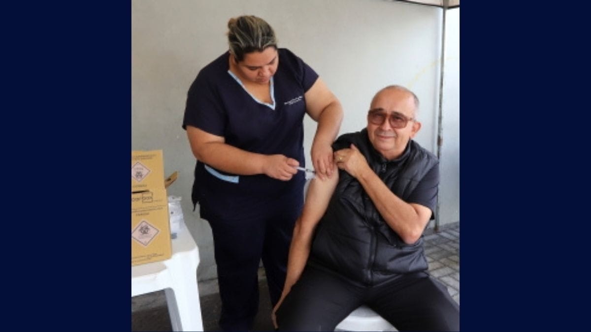 Jacareí realiza vacinação itinerante nesta sexta (29) e sábado (30)