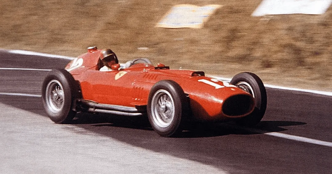 Modelo 801 F1 era pilotado por Mike Hawthorn, Peter Collins, Luigi Musso, Alfonso de Portago, Eugenio Castellotti, José Froilán González, Cesare Perdisa e Alejandro de Tomaso
