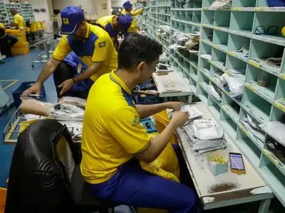 Atrasos nas entregas dos Correios geram reclamações após greve