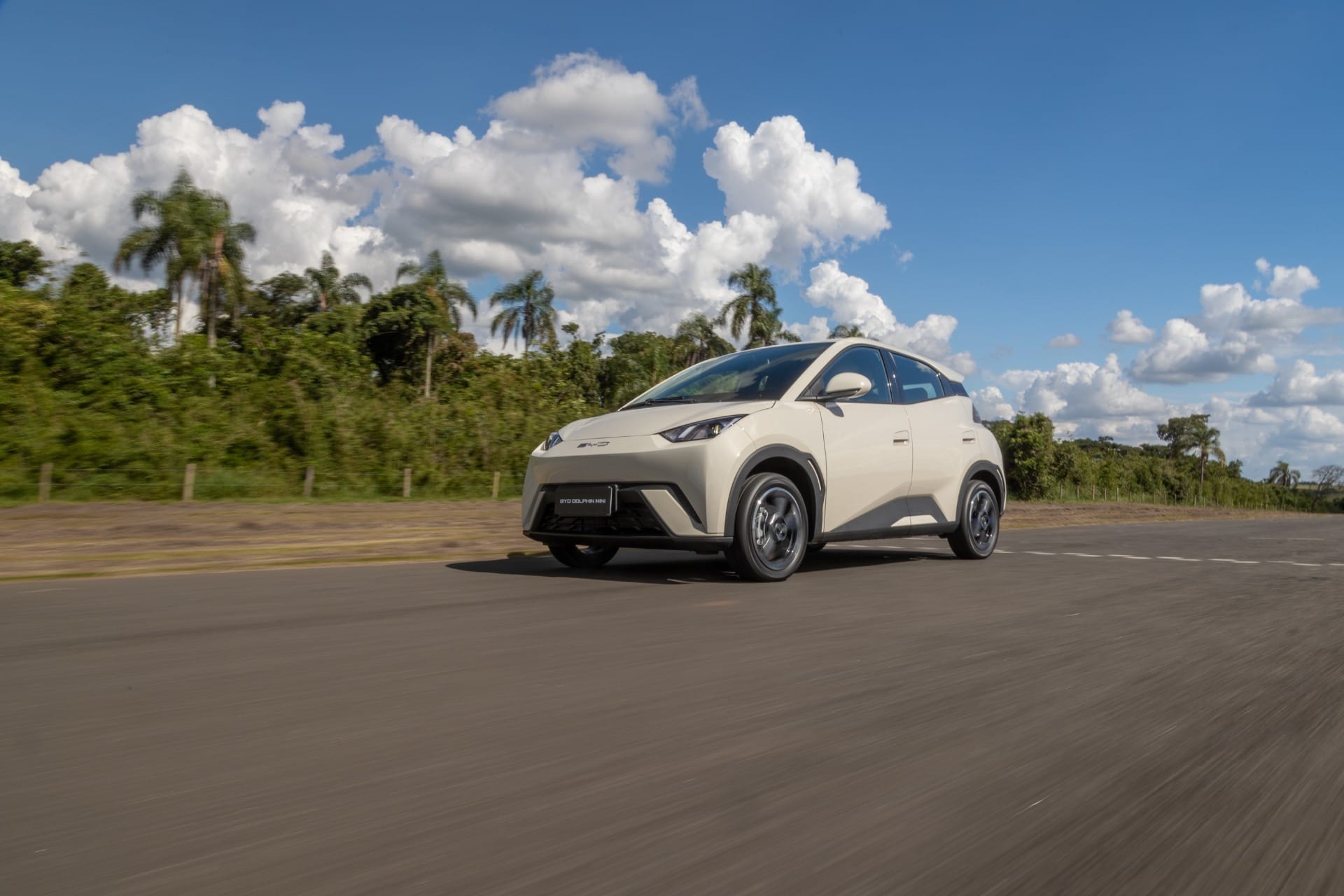 Elétrico mais vendido do país em 2025, o compacto da BYD superou 32 mil unidades | Crédito: Divulgação