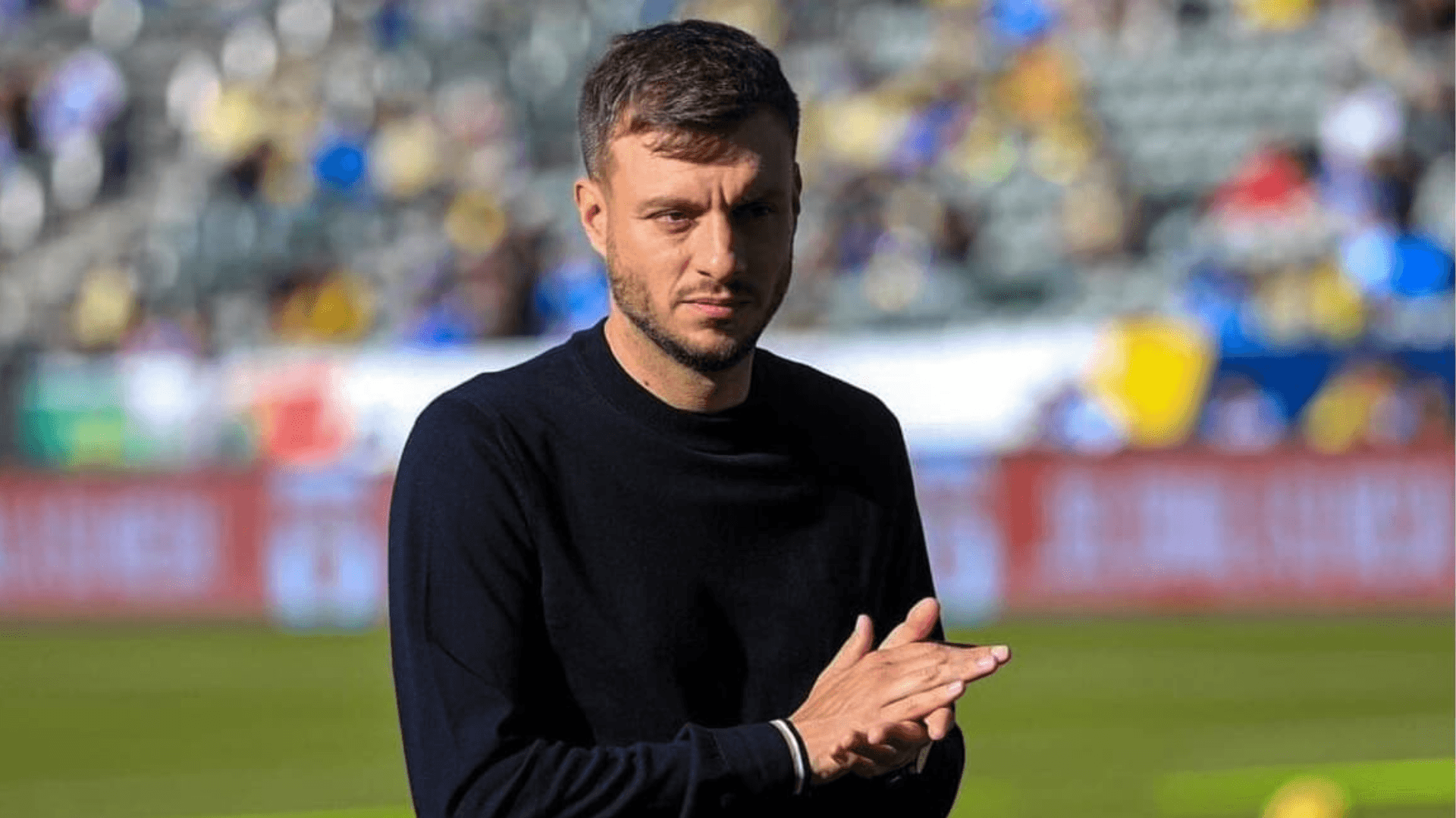 Anselmi aprova elenco e descarta mudanças profundas no Botafogo