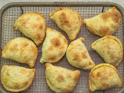Asse pastéis de forno leves e saudáveis para saborear sem culpa; aprenda