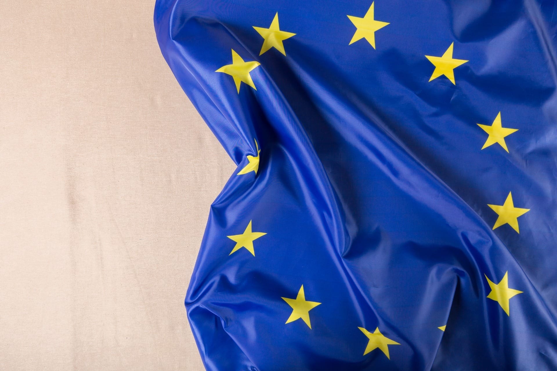Agricultores europeus bloqueiam estradas contra o acordo Mercosul-UE