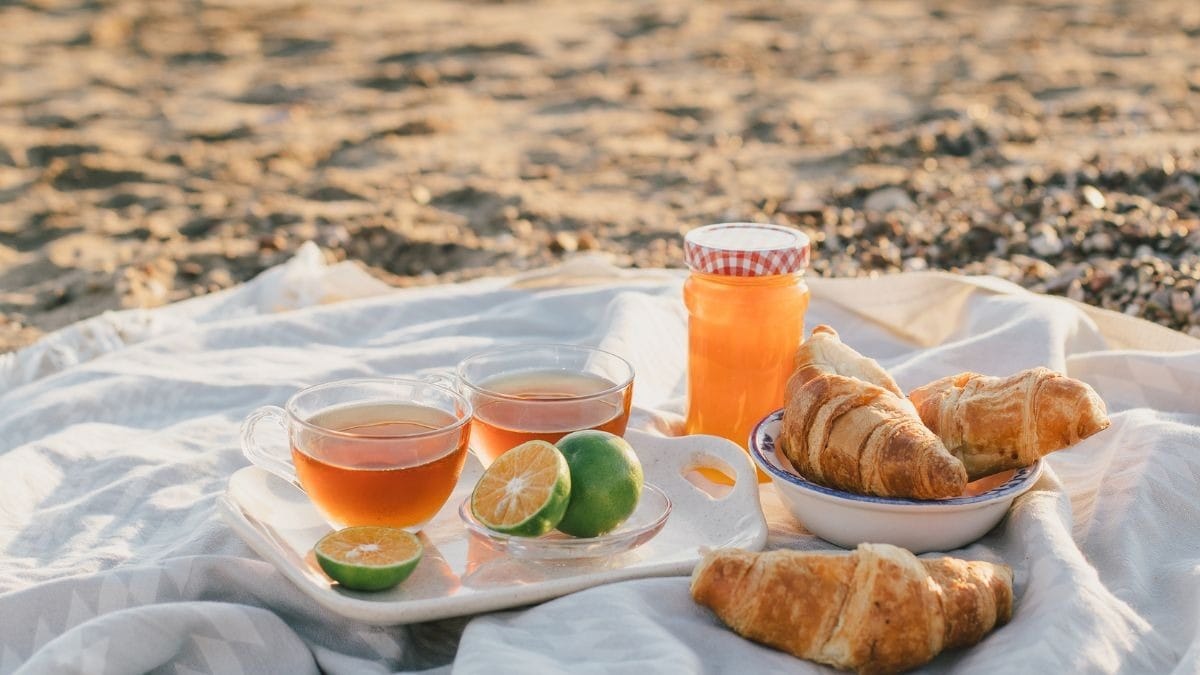 Lanche de praia: 3 receitas práticas e seguras para levar no isopor