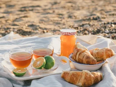 Lanche de praia: 3 receitas práticas e seguras para levar no isopor