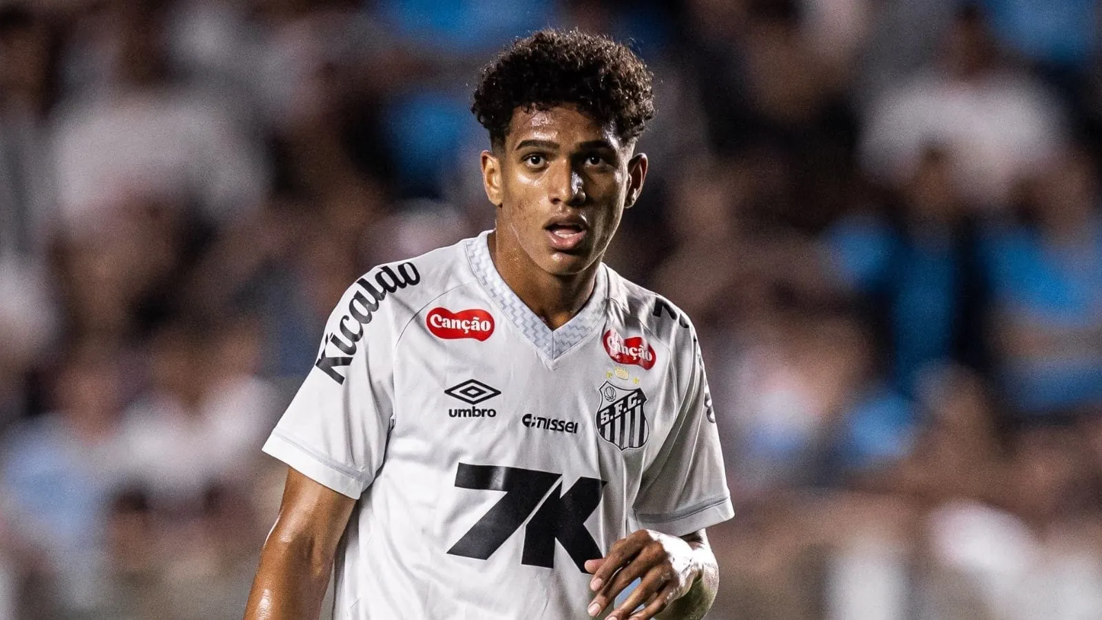 Souza em ação pelo Santos. Foto: Raul Baretta / Santos