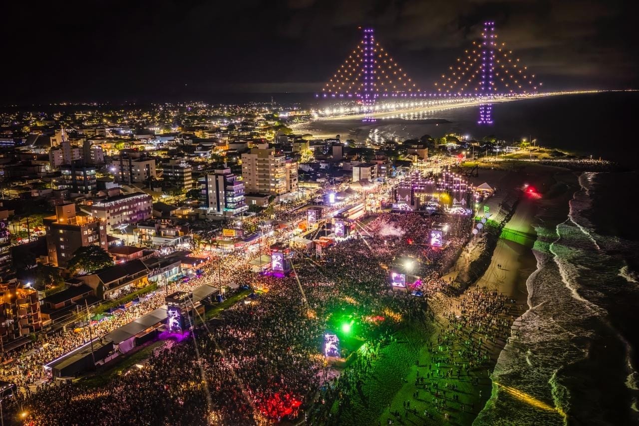 Show de Alok reúne 338 mil pessoas e entra para a história no litoral do PR