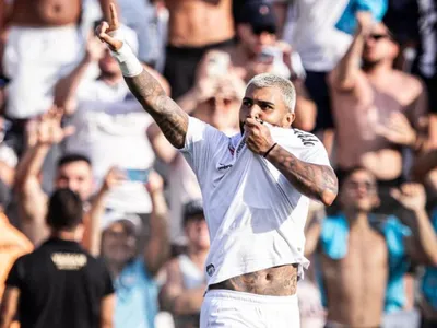 Gabigol marca e Santos vence o Novorizontino de virada no Paulistão