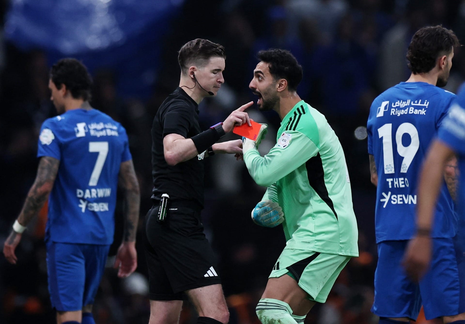 Al Aqidi, goleiro do Al Nassr, foi expulso I Foto: REUTERS/Hamad I Mohammed