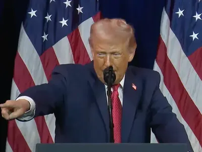 Trump eleva o tom, México responde e Irã vive onda de protestos